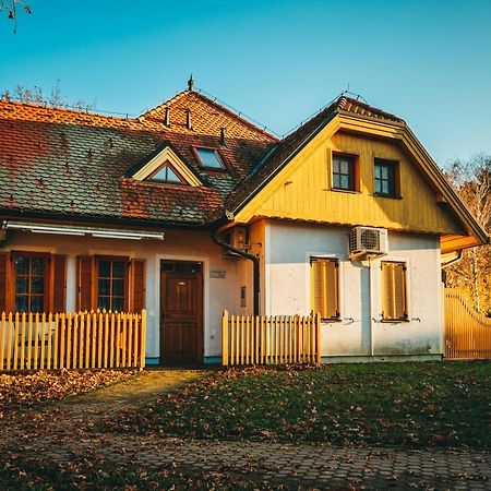 Sunny Apartment Moravske-Toplice Exteriör bild